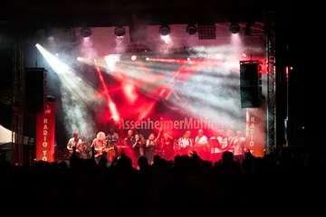 Live Band